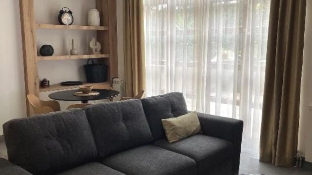 Stan, Jednosoban, Izdavanje, 70m2, Hram svetog Save, Vračar, Stojana Protića