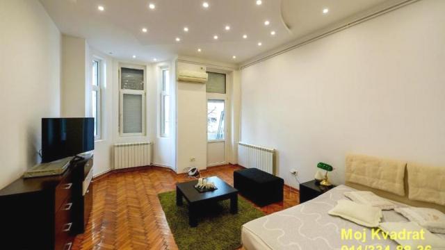 Stan, Trosoban, Prodaja, 86m2, Krunska, Vračar, Resavska