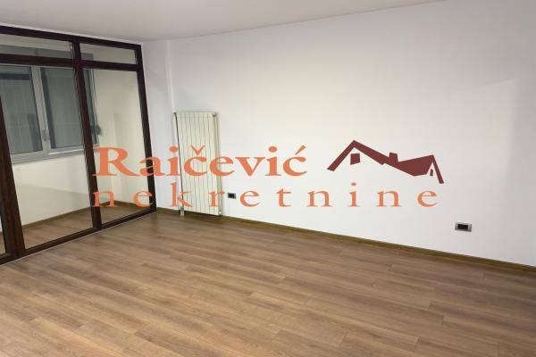 prodaja, stanova,
filmski-grad-cukarica-beograd, 987474, dvoiposoban-ratka-mitrovica