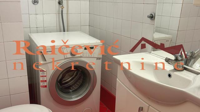 Stan, Trosoban, Izdavanje, 115m2, Kalenić pijaca, Vračar, Golsvordijeva