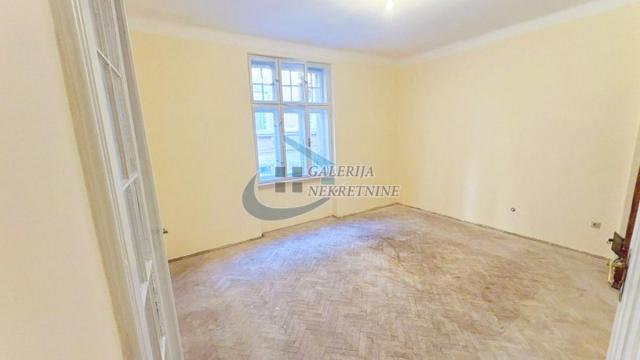 Stan, četvorosoban, Prodaja, 91m2, Gundulićev venac, Stari grad, Šantićeva