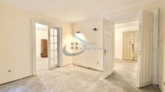 Stan, četvorosoban, Prodaja, 91m2, Gundulićev venac, Stari grad, Šantićeva