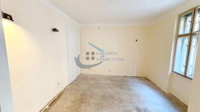 Stan, četvorosoban, Prodaja, 91m2, Gundulićev venac, Stari grad, Šantićeva