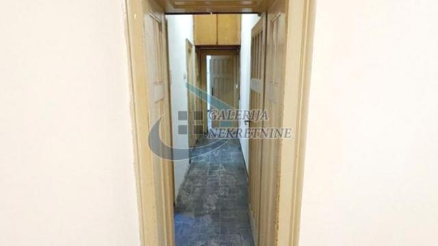 Stan, četvorosoban, Prodaja, 91m2, Gundulićev venac, Stari grad, Šantićeva