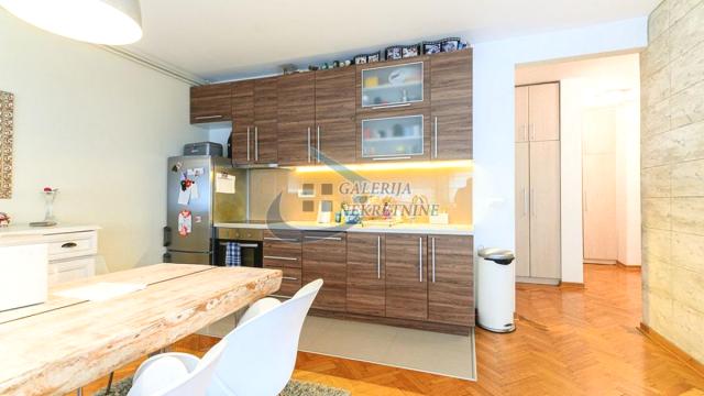 Stan, Dvoiposoban, Prodaja, 74m2, Crveni krst, Vračar, Kajmakčalanska