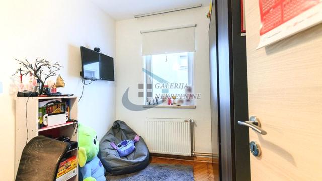 Stan, Dvoiposoban, Prodaja, 74m2, Crveni krst, Vračar, Kajmakčalanska