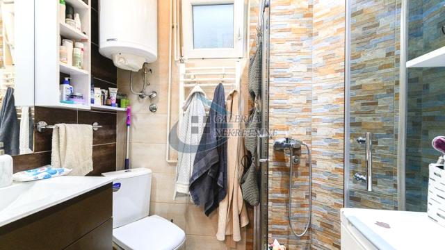 Stan, Dvoiposoban, Prodaja, 74m2, Crveni krst, Vračar, Kajmakčalanska