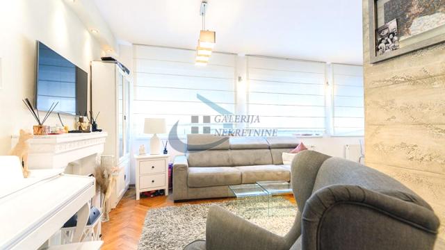 Stan, Dvoiposoban, Prodaja, 74m2, Crveni krst, Vračar, Kajmakčalanska