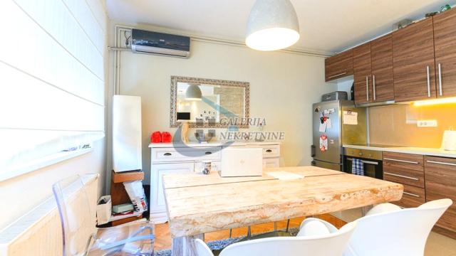 Stan, Dvoiposoban, Prodaja, 74m2, Crveni krst, Vračar, Kajmakčalanska