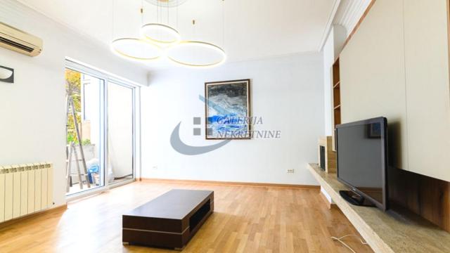 Stan, četvorosoban, Prodaja, 105m2, Krunska, Vračar, Kumanovska