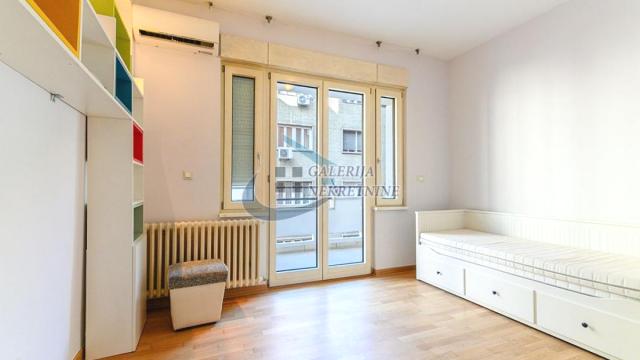 Stan, četvorosoban, Prodaja, 105m2, Krunska, Vračar, Kumanovska