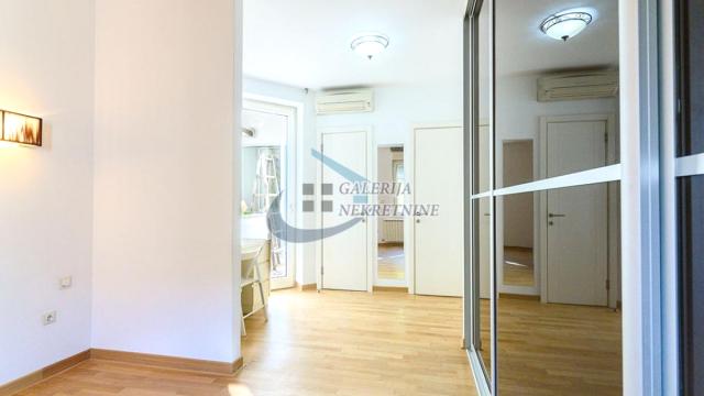 Stan, četvorosoban, Prodaja, 105m2, Krunska, Vračar, Kumanovska