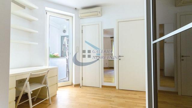 Stan, četvorosoban, Prodaja, 105m2, Krunska, Vračar, Kumanovska