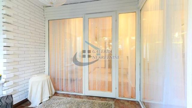 Stan, Troiposoban, Prodaja, 95m2, Cerak vinogradi, Čukarica, Kedrova