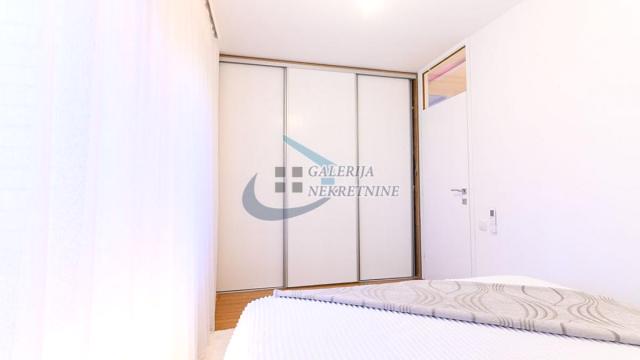 Stan, Troiposoban, Prodaja, 95m2, Cerak vinogradi, Čukarica, Kedrova