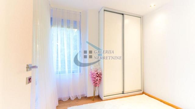 Stan, Troiposoban, Prodaja, 95m2, Cerak vinogradi, Čukarica, Kedrova