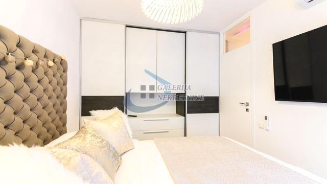 Stan, Troiposoban, Prodaja, 95m2, Cerak vinogradi, Čukarica, Kedrova