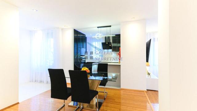 Stan, Troiposoban, Prodaja, 95m2, Cerak vinogradi, Čukarica, Kedrova