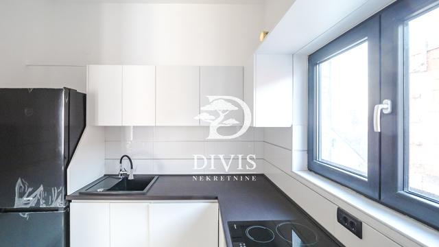 Stan, Trosoban, Izdavanje, 84m2, Kuršumlijska