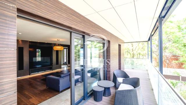 Stan, četvorosoban, Izdavanje, 234m2, Serdar Jola