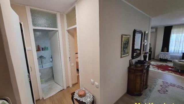 Stan, Dvosoban, Prodaja, 59m2, Cerak vinogradi, Čukarica, Breza