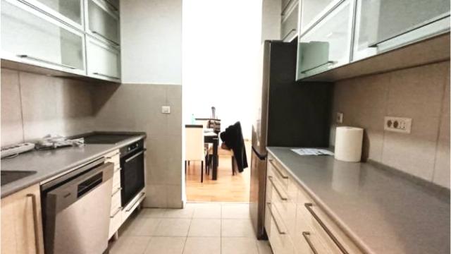 Stan, Trosoban, Izdavanje, 88m2, Bokeljska