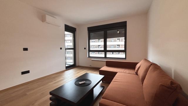 Stan, Dvosoban, Izdavanje, 60m2, Pionir Palas