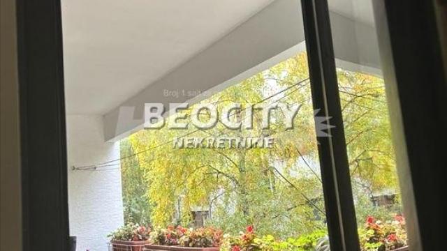 Stan, četvorosoban, Izdavanje, 110m2, Kalenić pijaca, Vračar, Golsvordijeva