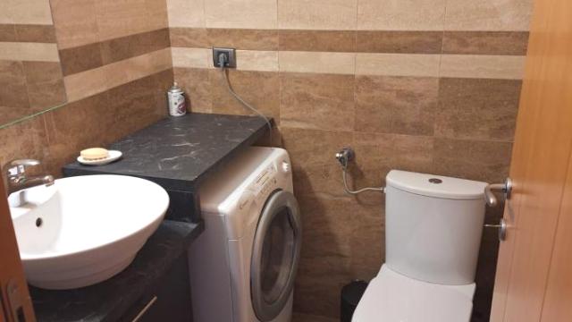 Stan, Trosoban, Izdavanje, 90m2, Hram svetog Save, Vračar, Patrijarha Varnave