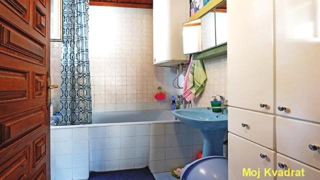 Stan, Petosoban, Prodaja, 136m2, Hram svetog Save, Vračar, Lamartinova