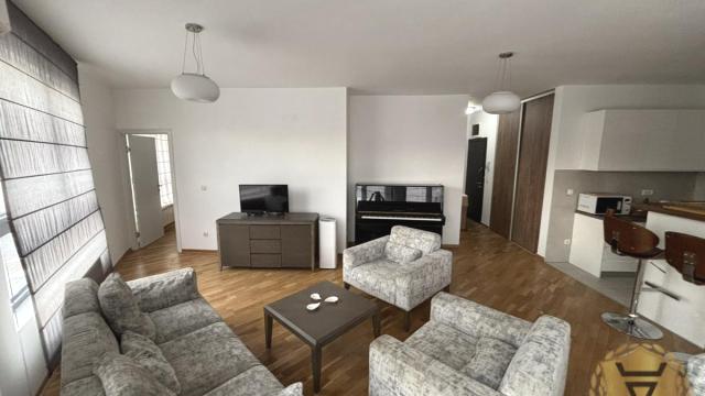 Stan, Dvoiposoban, Izdavanje, 75m2, Kalenić pijaca, Vračar, Maksima Gorkog