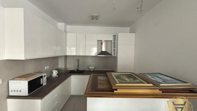 Stan, Dvoiposoban, Izdavanje, 75m2, Kalenić pijaca, Vračar, Maksima Gorkog