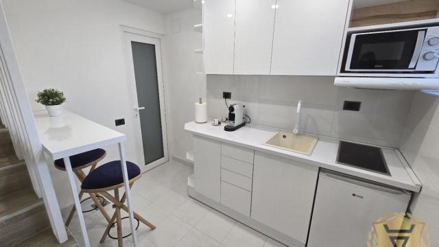 Stan, Dvosoban, Izdavanje, 58m2, Djeram pijaca, Zvezdara, Đevđelijska