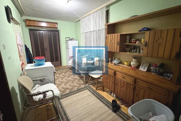 izdavanje, kuca,
centar-grad-jagodina, 986201, jednoiposoban