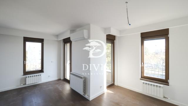 Stan, četvorosoban, Prodaja, 103m2, Partizanske avijacije