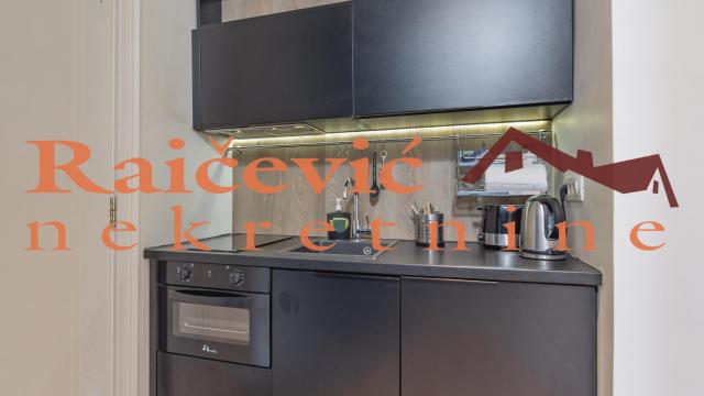 Stan, Trosoban, Prodaja, 73m2, Centar, Stari grad, Cika Ljubina