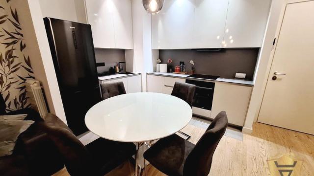 Stan, Dvosoban, Izdavanje, 56m2, Beograd na vodi, Savski venac, Bulevar Vudroa Vilsona