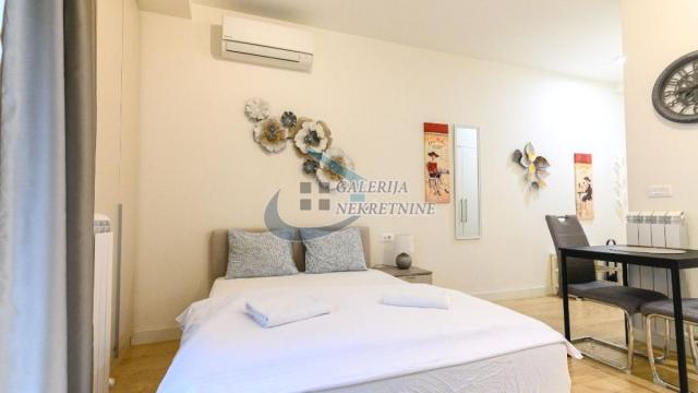 Stan, Garsonjera, Prodaja, 28m2, Beograd na vodi, Savski venac, Bulevar Vudroa Vilsona