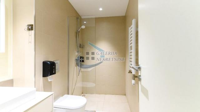 Stan, Garsonjera, Prodaja, 28m2, Beograd na vodi, Savski venac, Bulevar Vudroa Vilsona