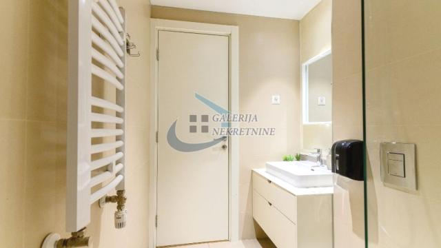 Stan, Garsonjera, Prodaja, 28m2, Beograd na vodi, Savski venac, Bulevar Vudroa Vilsona