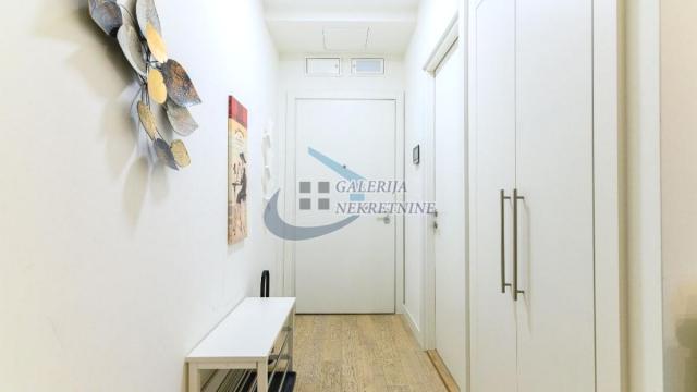 Stan, Garsonjera, Prodaja, 28m2, Beograd na vodi, Savski venac, Bulevar Vudroa Vilsona