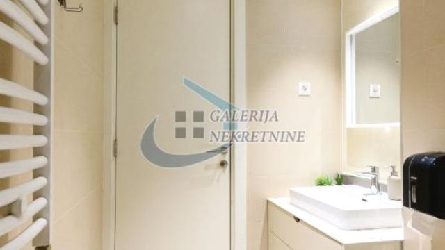 Stan, Garsonjera, Prodaja, 28m2, Beograd na vodi, Savski venac, Bulevar Vudroa Vilsona