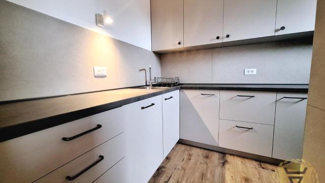 Stan, Trosoban, Izdavanje, 77m2, Autokomanda, Voždovac, Koste Jovanovića