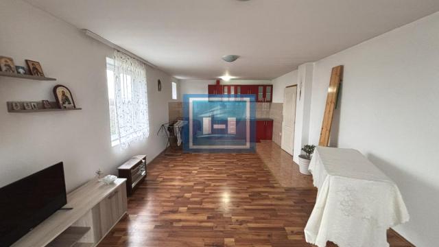 Kuća, Prodaja, 194m2, Ribare, Okolno mesto, Jagodina