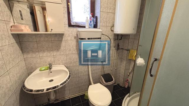 Kuća, Prodaja, 194m2, Ribare, Okolno mesto, Jagodina