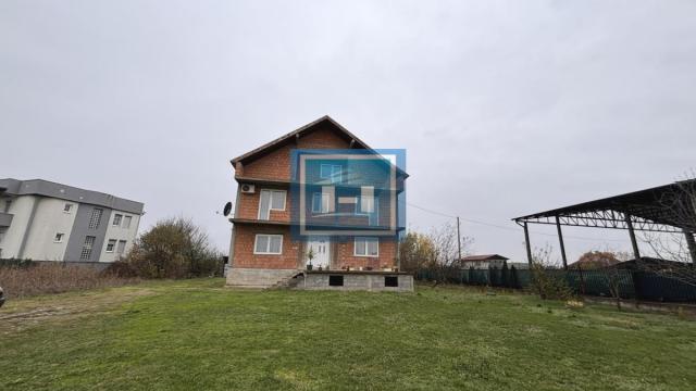 Kuća, Prodaja, 194m2, Ribare, Okolno mesto, Jagodina