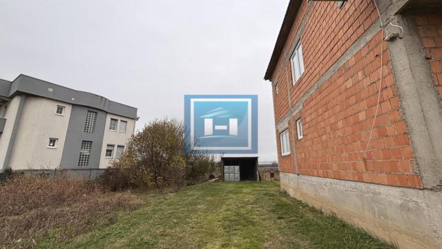 Kuća, Prodaja, 194m2, Ribare, Okolno mesto, Jagodina