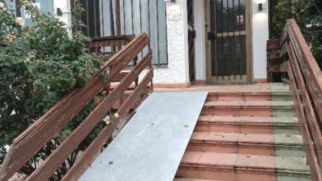 Poslovni prostor, Jednosoban, Izdavanje, 100m2, Kotež 2, Gradska lokacija, Makedonska