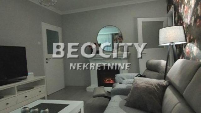 Stan, Jednoiposoban, Prodaja, 50m2, Stari Merkator, Novi Beograd, Palmira Toljatija