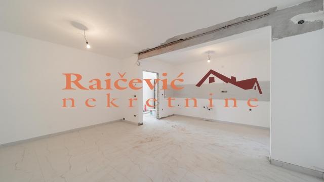 Stan, Trosoban, Prodaja, 95m2, Kaludjerica, Grocka, Kaludjerica